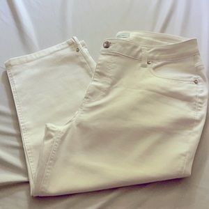 Catherine’s brand white Capri